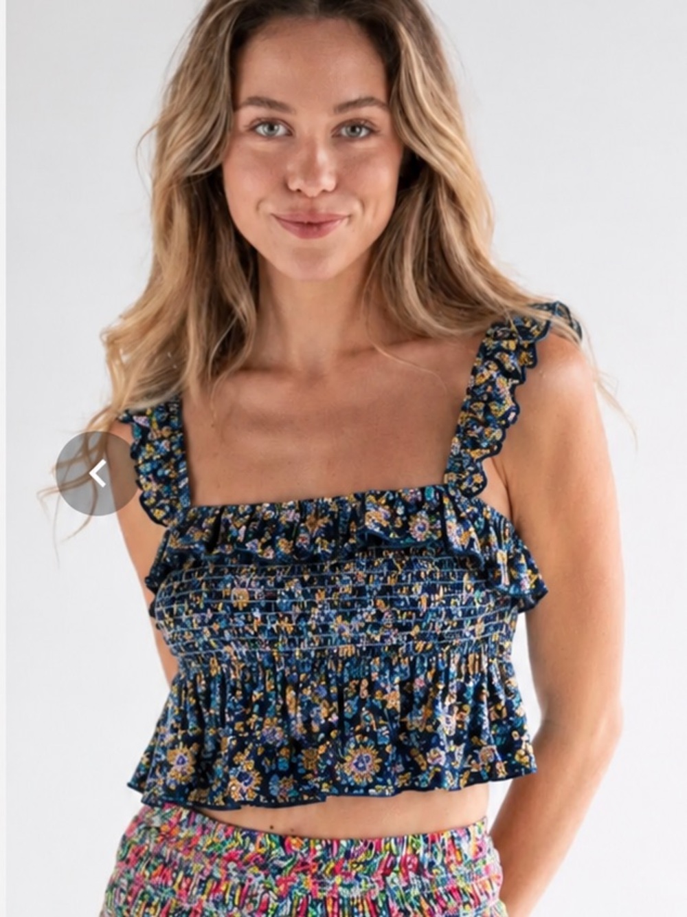 NATURAL LIFE Angelina Smocked Top Blue Floral Crop Ruffle Cropped Top XS/S